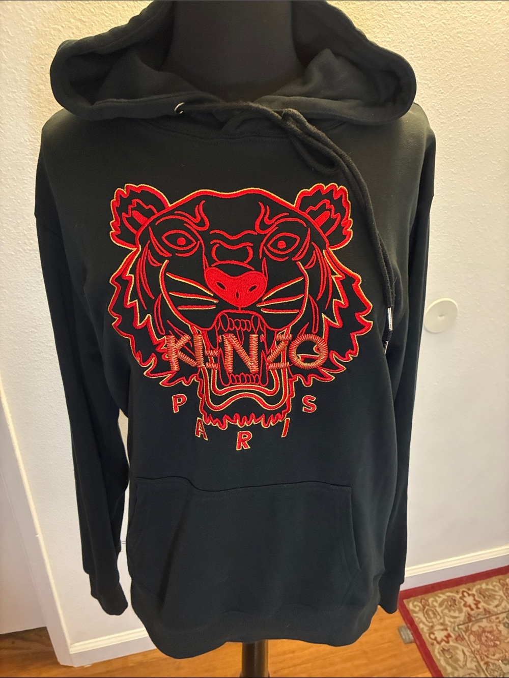 Kenzo Black Hoodie Sweatshirt with Red Tiger Motif XXL